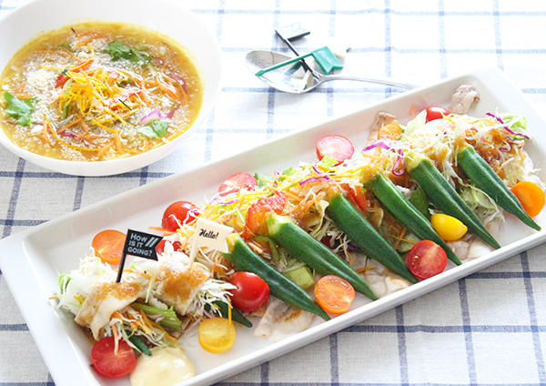 野菜たっぷり肉巻きサラダとカレースープのセット