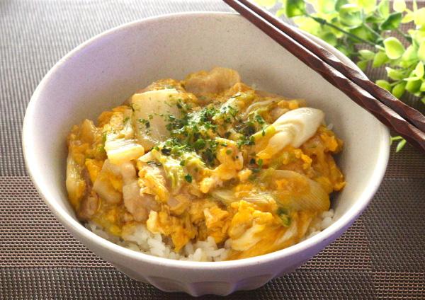 豚ばら白菜のたまごとじ丼