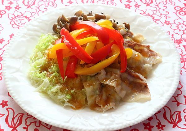 豚バラとたっぷり野菜のレンジ蒸し温サラダ