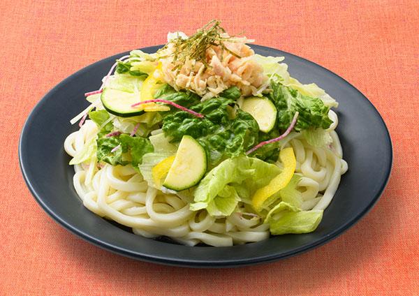 セロリ香る爽やかサラダうどん