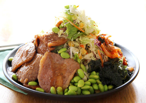 夏の焼肉盛りサラダ