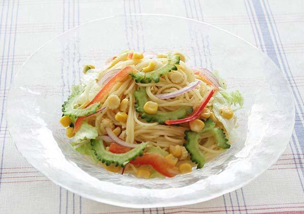 夏野菜のサラダパスタ